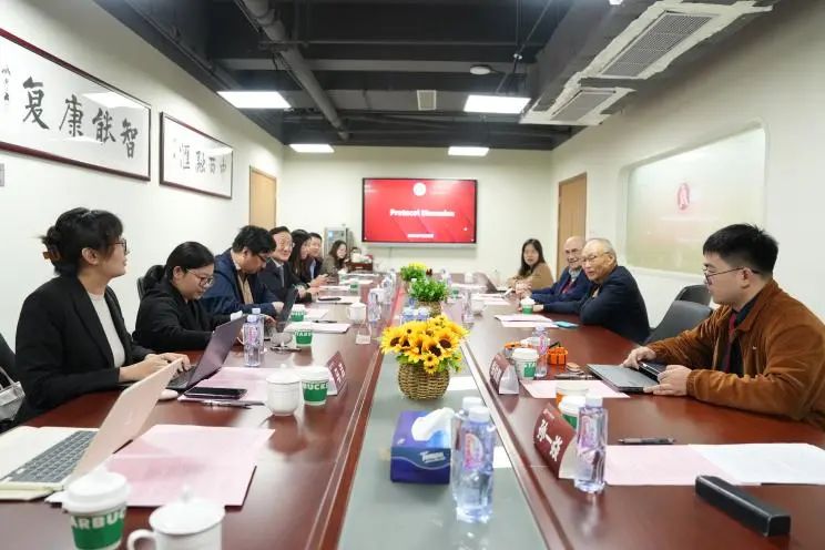 国际神经病学和神经生理学顶尖专家、美国神经病学研究院主席Mark Hallett教授来访beat365